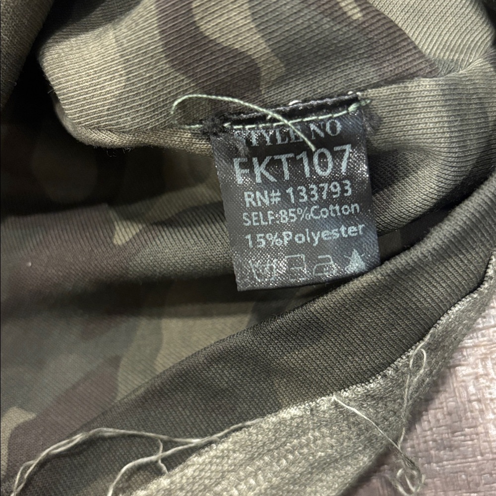 POL Camouflage Oversized Hoodie - Picture 7 of 8